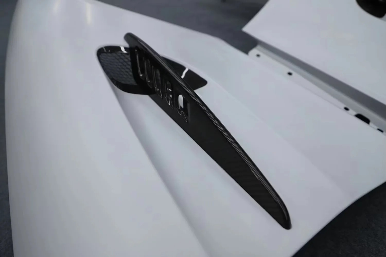 High Quality Fast Delivery Whole Sale Price Dry Carbon Fiber Fenders Body Kits for  GT GTS